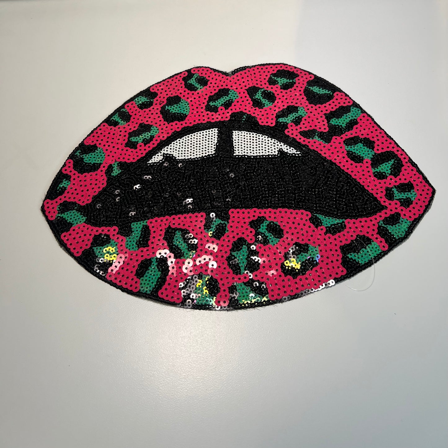 Cheetah Print Lips- Sequin Patch - Ready to Press