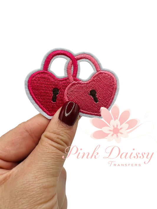 Heart locks - Embroidered Patch