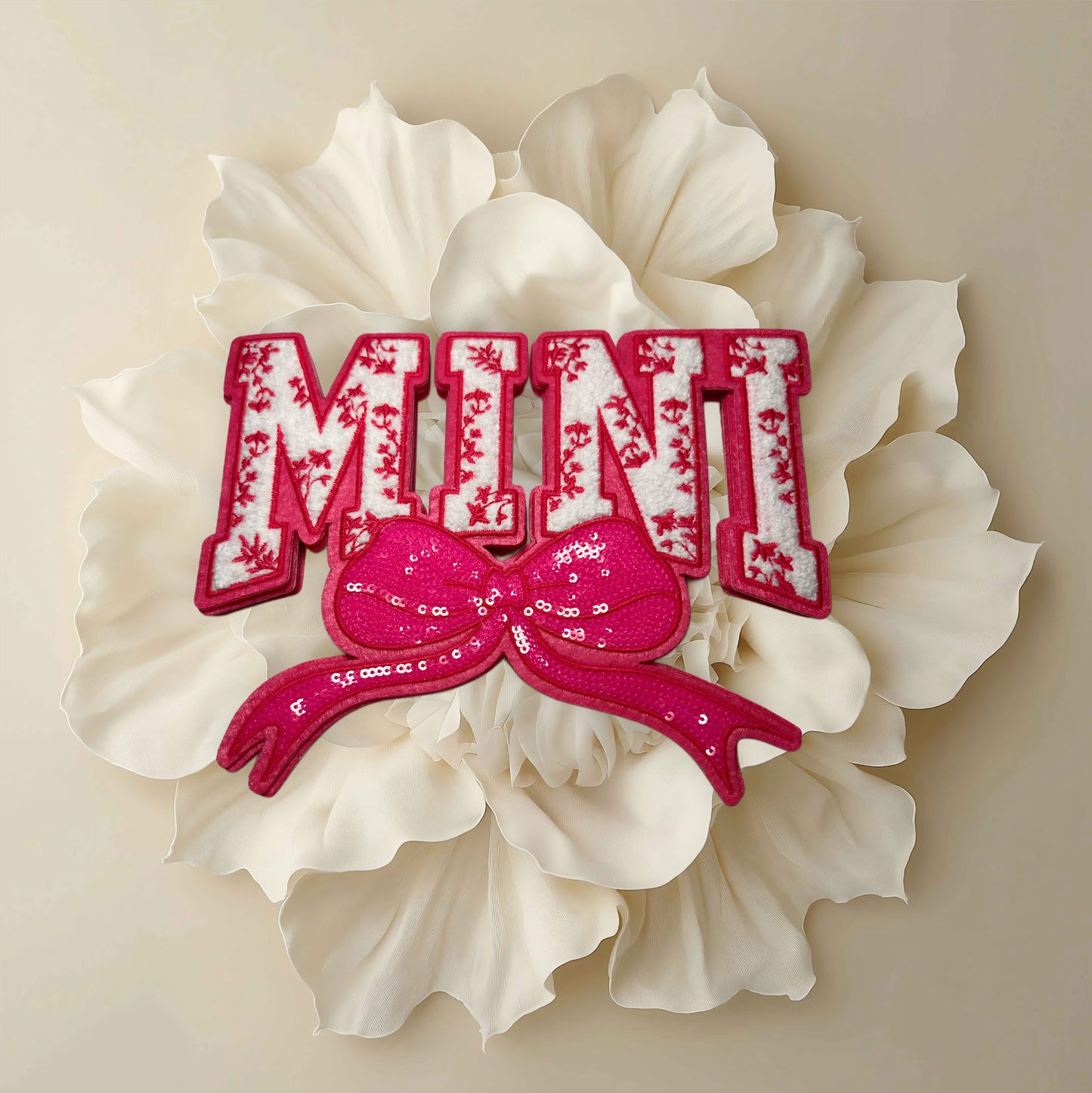 Mini flower - Chenille Patch - Ready to Press