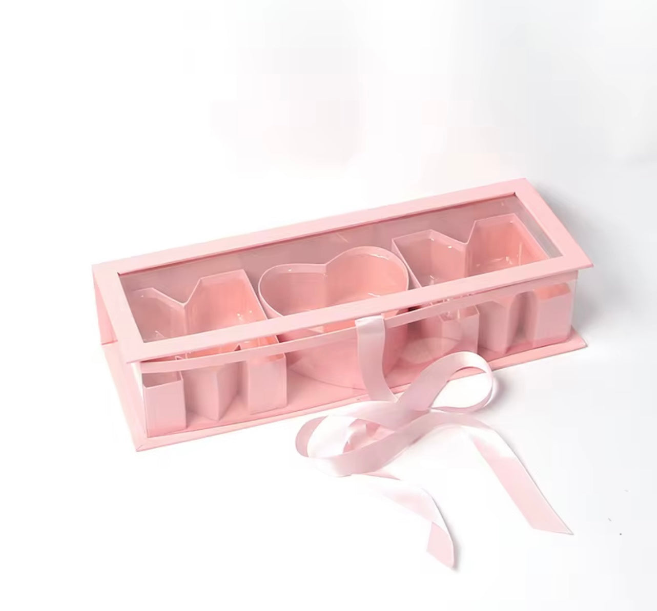 Mom Letter Shape Flower Gift Box